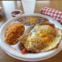 Photo taken at Leonardo&amp;#39;s Mexican Food by Tom B. on 10/20/2018
