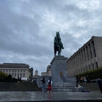 Photo taken at Statue de / Standbeeld van Gabrielle Petit by Zoz 🇰🇼 on 10/30/2021