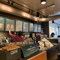 Photo taken at Starbucks by Zoz 🇰🇼 on 1/7/2020