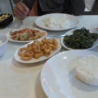 Photo taken at D&amp;#39;Cost Seafood by alieyoedien21 on 10/20/2012