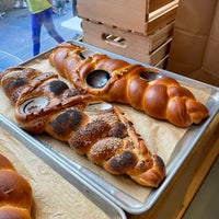 Foto scattata a Breads Bakery da G M. il 9/17/2023