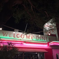 Снимок сделан в Welcome Diner пользователем Jamee 5/5/2018