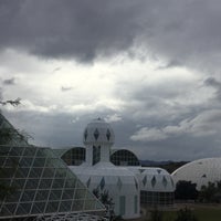 Foto tirada no(a) Biosphere 2 por Jamee em 10/2/2018