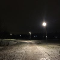 Photo taken at Kartanonhaan puisto by Janne L. on 1/11/2018