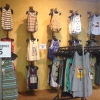 Urban Outfitters - Lincoln Park - 2352 North Clark Street