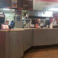 Photo taken at Domino&amp;#39;s Pizza by Dimitri N. on 7/26/2016