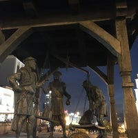 Photo taken at Памятник «Городские весы» by Olga V. on 5/17/2019