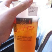 Foto tirada no(a) Shiny Tea New York • 嚮茶紐約 por Duo Z. em 7/5/2013