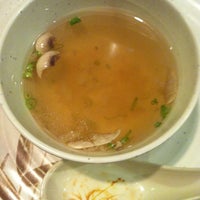 11/7/2012 tarihinde Eva Maria B.ziyaretçi tarafından Takoyaki Japanese Steakhouse'de çekilen fotoğraf