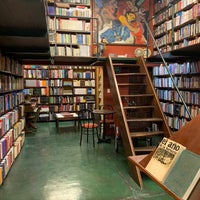 Foto scattata a Librería El Virrey da Susan L. il 6/4/2019