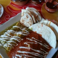 รูปภาพถ่ายที่ La Frontera Mexican Grill โดย Bill H. เมื่อ 7/31/2013