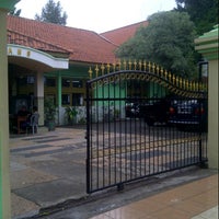 Das Foto wurde bei SMA Negeri 9 Surabaya von danang f. am 1/21/2014 aufgenommen