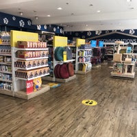 Pet express sale glorietta