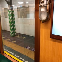 Photo taken at 東京メトロ銀座線 渋谷駅 2番線ホーム by Chie on 5/18/2019