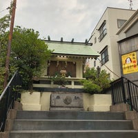 Photo taken at 巣鴨大鳥神社・子育稲荷神社 by Chie on 10/17/2018