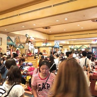 フィガロズ クロージアー Clothing Store