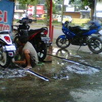 Photo taken at car wash 788 by Rizal S. on 1/20/2013