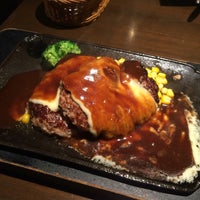 Photo taken at Steak &amp;amp; Cafe KENNEDY ケネディ 宇宙センター by Takuro K. on 9/18/2016