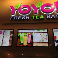 Foto diambil di YoYo! Fresh Tea Bar oleh Olya M. pada 1/18/2013