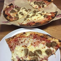 Photo taken at Mod Pizza by Michael C. on 9/4/2016