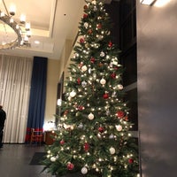 Photo taken at Four Points by Sheraton Philadelphia Airport by Jacqueline T. on 12/15/2018