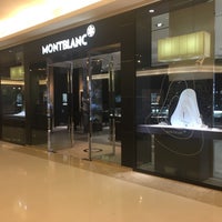 Photo taken at Montblanc by Marujoh H. on 4/1/2016