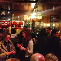 รูปภาพถ่ายที่ Bar Magic โดย Gianlu C. เมื่อ 12/23/2012