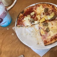 Photo taken at Mod Pizza by Anthony S. on 1/13/2017