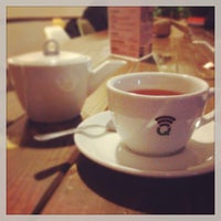 Foto scattata a #QuasiQuasi _social cafè_ da Marco B. il 11/19/2013