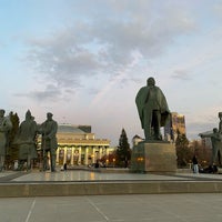 Photo taken at Площадь Ленина by Pavel L. on 10/25/2021