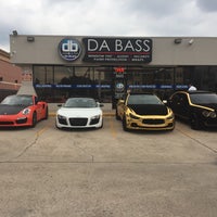 Photo taken at Da Bass Audio &amp;amp; Tint by Sonny H. on 10/18/2016