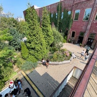 Photo taken at Outdoor Garden at Pioneer Works by Ted B. on 9/12/2021