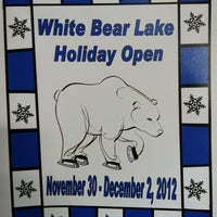 Das Foto wurde bei White Bear Lake Sports Center von Jennie am 12/1/2012 aufgenommen