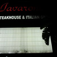 รูปภาพถ่ายที่ Ivarone&#39;s Steakhouse &amp; Italian Grill โดย Kennedy S. เมื่อ 1/6/2013