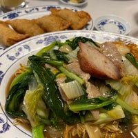 Photo taken at Golden Duck Chinese Restaurant by pitbull808 on 11/6/2021