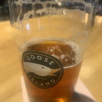 Photo taken at Goose Island Beer Co. by Andres C. on 4/30/2023