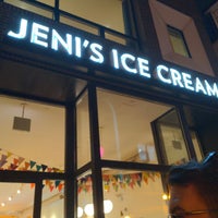 Photo taken at Jeni&amp;#39;s Splendid Ice Creams by Edward C. on 9/25/2022