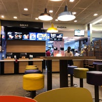 Photo taken at McDonald&amp;#39;s by Anna G. on 11/26/2018