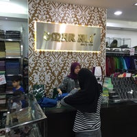 Photo taken at Omar Ali Boutique (TTDI) by Prince P. on 6/3/2017