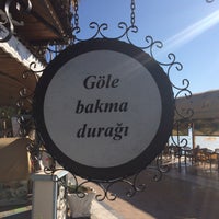 Das Foto wurde bei Ayaklı Göl Cafe &amp;amp; Restaurant von Elif U. am 12/10/2016 aufgenommen