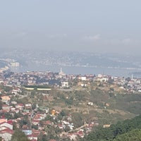 Das Foto wurde bei Teras Anadolu Sofrası-Tokat Kebabı von Aslı G. am 10/7/2017 aufgenommen