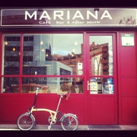รูปภาพถ่ายที่ MARIANA Café - Bar &amp;amp; After Work โดย Pacol M. เมื่อ 4/7/2013