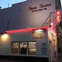 รูปภาพถ่ายที่ Texas Tavern โดย Dan เมื่อ 4/1/2019