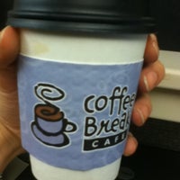 Foto scattata a Coffee Break Cafe da Julianna M. il 9/21/2012