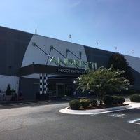 Foto tirada no(a) Andretti Indoor Karting &amp;amp; Games Roswell por The Foodie ATL em 7/20/2017