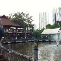Photo taken at Buritara Resort &amp;amp; Spa Bangkok by 랏차따 r. on 3/16/2013