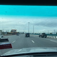 Photo taken at Lat Krabang Toll Gate (Inbound) by Patchathep T. on 7/8/2021