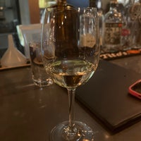 Photo taken at BLVD Wine Bar by Olga S. on 9/23/2022