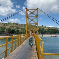 Photo taken at Suspension Bridge Lembongan - Ceningan by Chelly ✌. on 7/27/2019