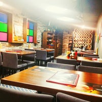 Das Foto wurde bei Beeves Burger &amp;amp; Steakhouse von Çağlar M. am 1/30/2016 aufgenommen